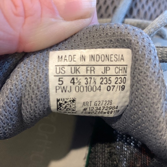 Adidas Gray & Pink Running Shoes size 5 - Picture 2 of 6